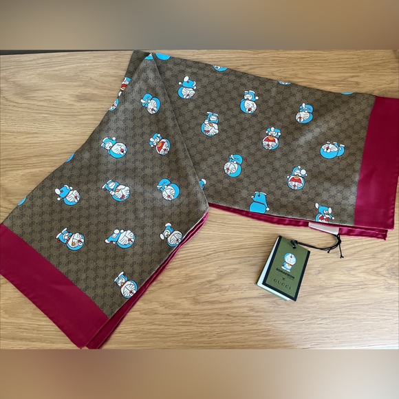 Doraemon 50 year collaboration with Gucci brand new collectible Limited edition - Picture 5 of 6